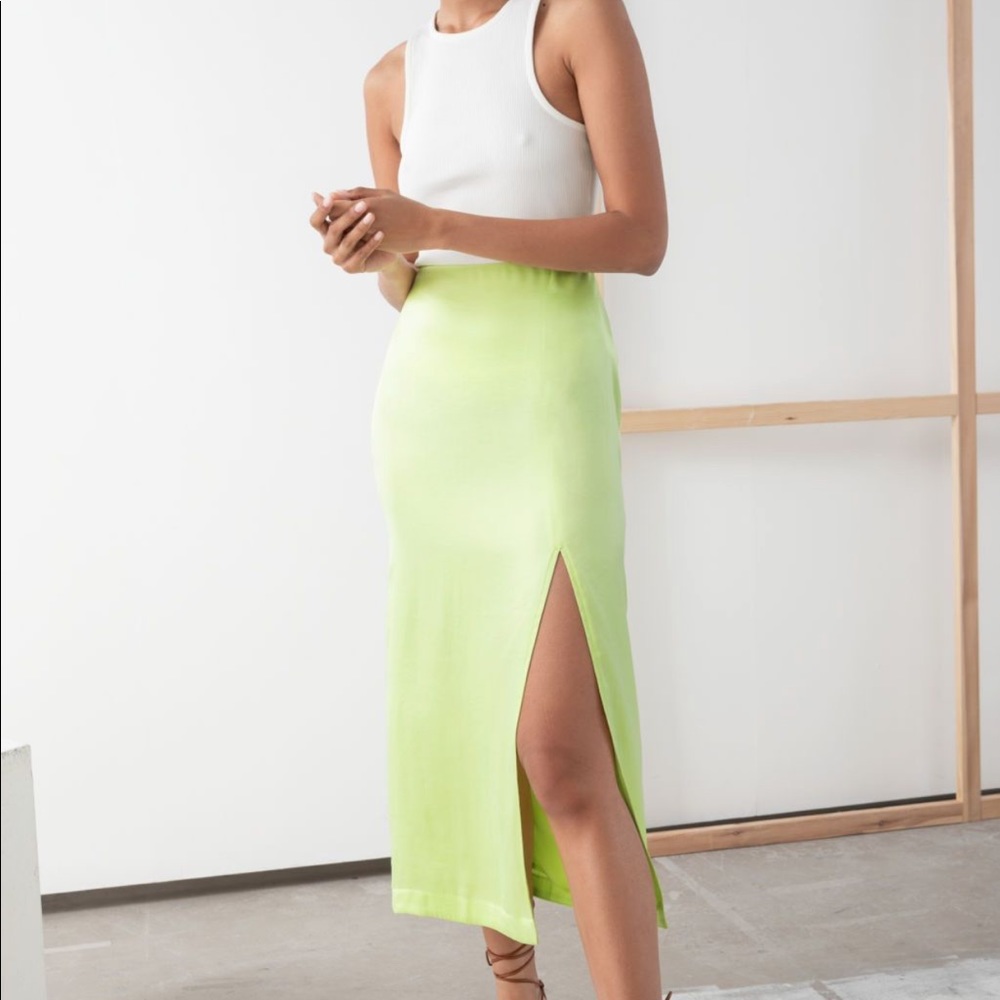 Neon yellow high wasted skirt